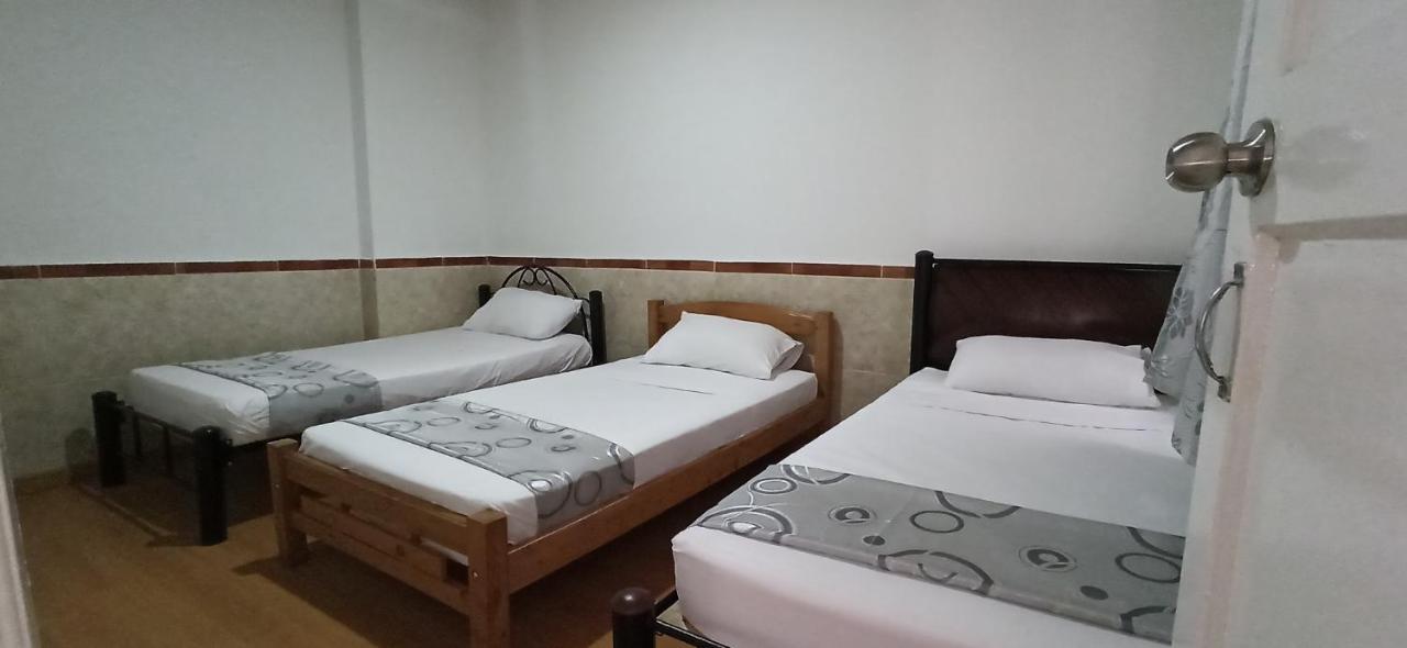 Casa Coral Hotel Богота Екстериор снимка