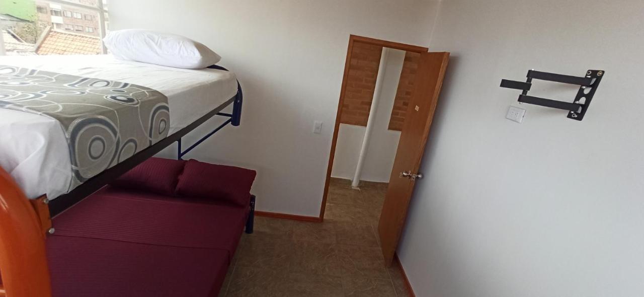 Casa Coral Hotel Богота Екстериор снимка