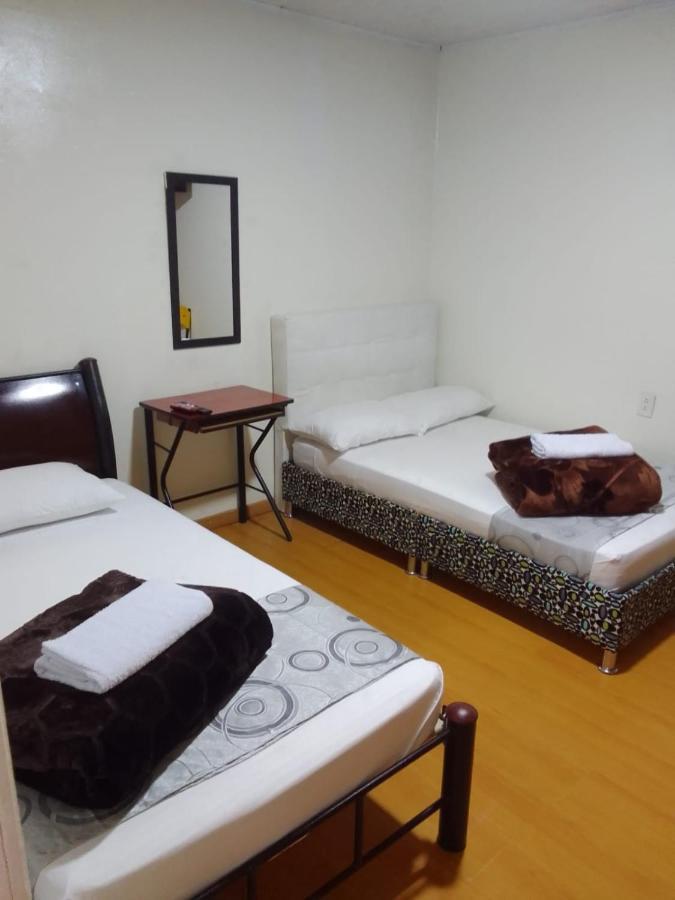Casa Coral Hotel Богота Екстериор снимка